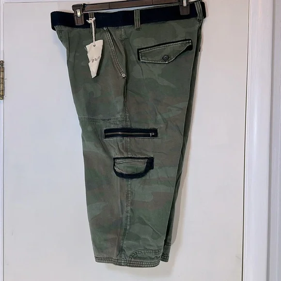 NWT PARTS Camo Cargo Shorts 34 - Picture 10 of 10